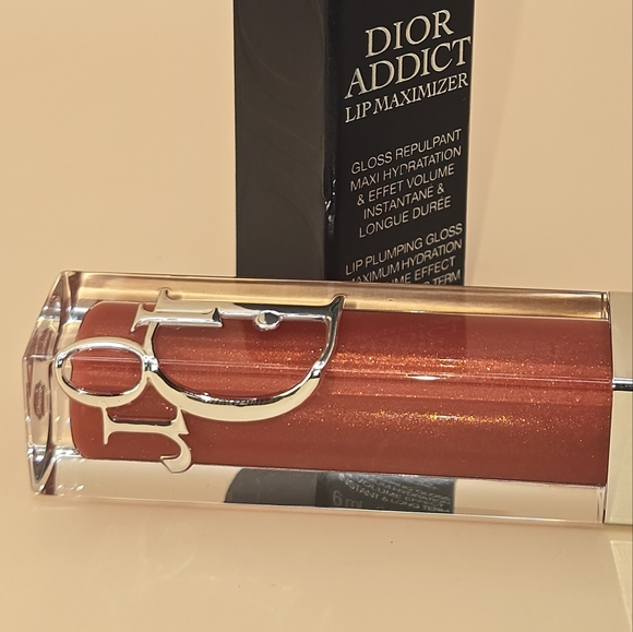 Dior Addict Lip Maximizer, Shimmer Peach 019 .20fl, New in box - Picture 4 of 4